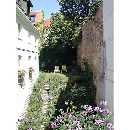 Hotel Agneshof Nuernberg Bagian luar foto