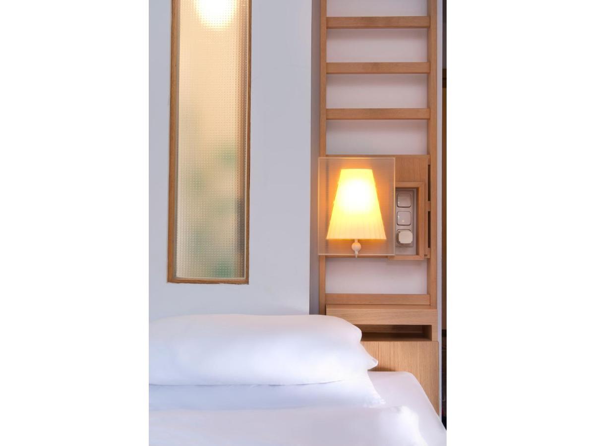 Hotel Agneshof Nuernberg Ruang foto